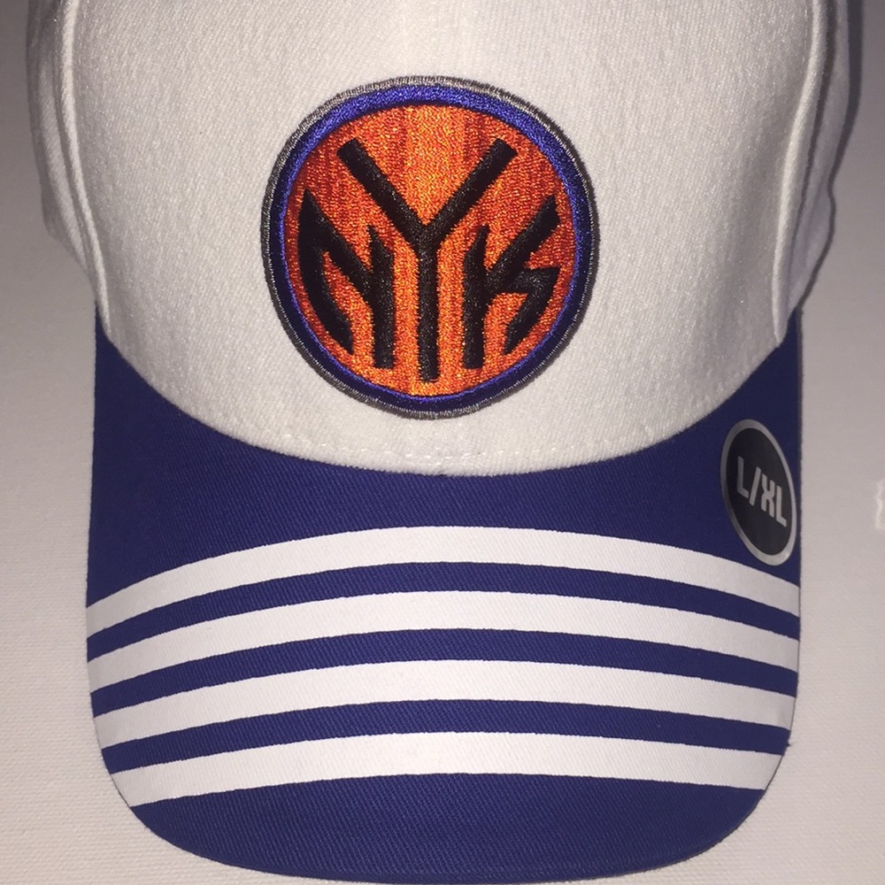 New York Knicks NBA Flexfit Hat/Cap - Picture 2 of 8